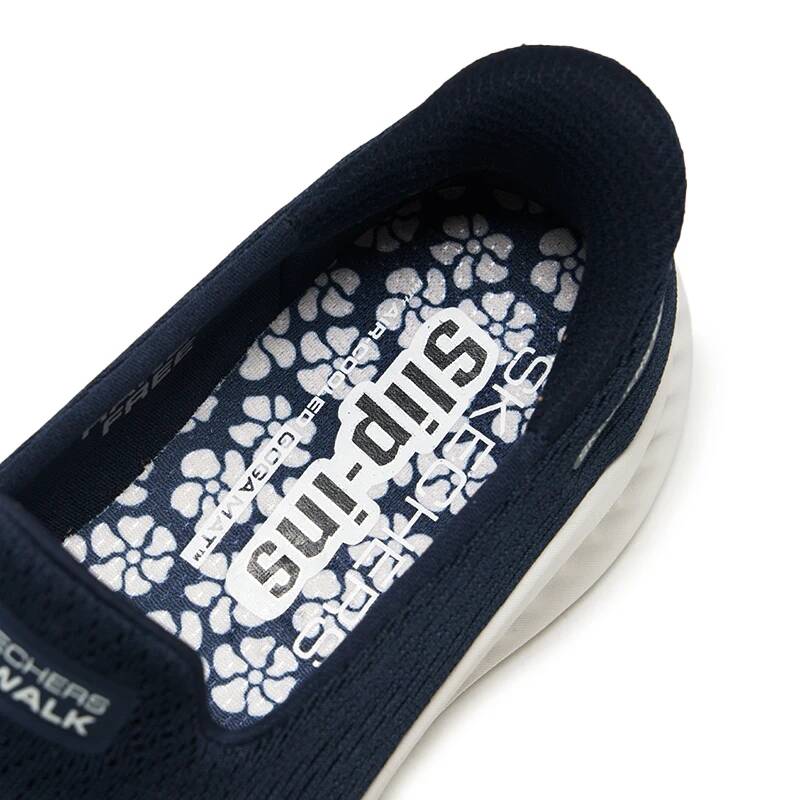 Skechers 125644-NVW Sneakers S - Knit Fabric Lace Up Sneakers recensione e prezzo
